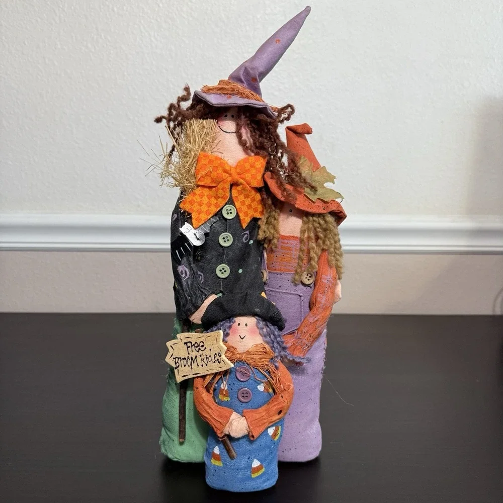 VTG HALLOWEEN WITCH‎ STANDING DOLL Family Hand Crafted Witch w/Broom 14